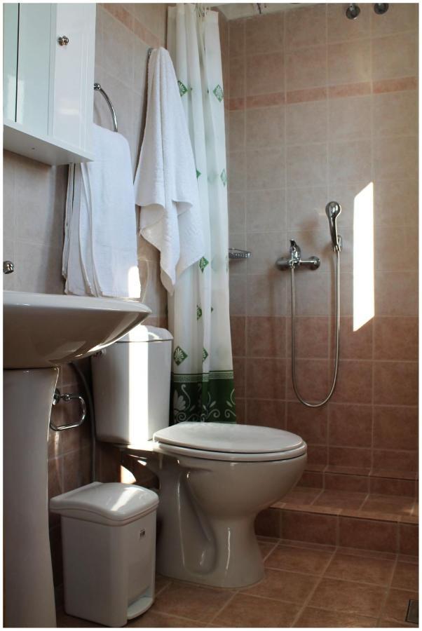 Retreat Apartments In Drosia - Apartment For 3 Makris Gialos  Dış mekan fotoğraf
